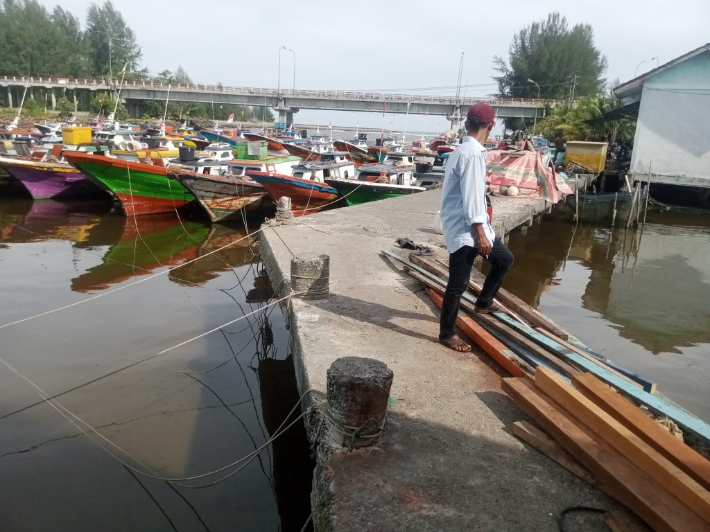 Pelabuhan/dermaga kapal nelayan